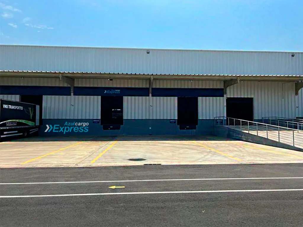 Cliente Azul Cargo da empresa de engenharia Rocap