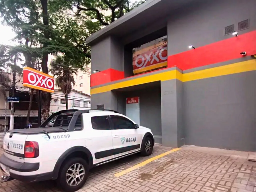 Cliente Oxxo da empresa de engenharia Rocap